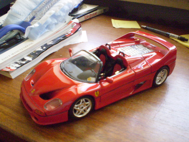 f50 rossa.jpg