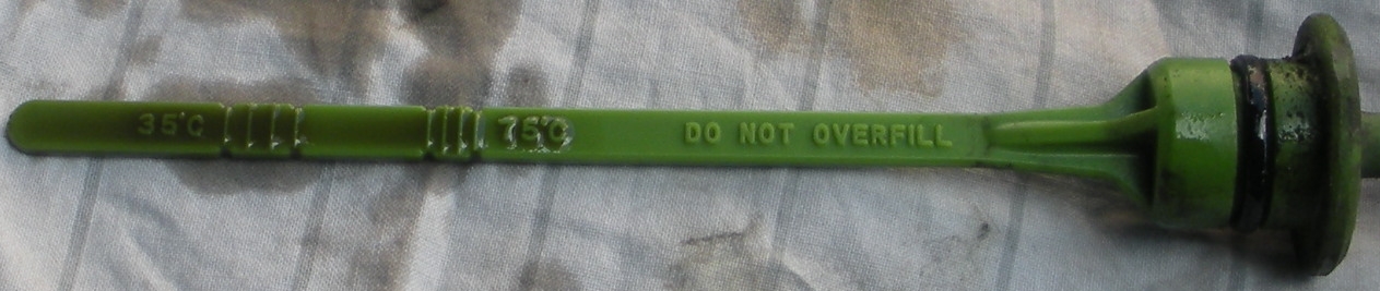 livello olio at.jpg