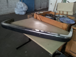 stoßstange 83er coupe.jpg