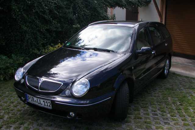 lancia front.jpg