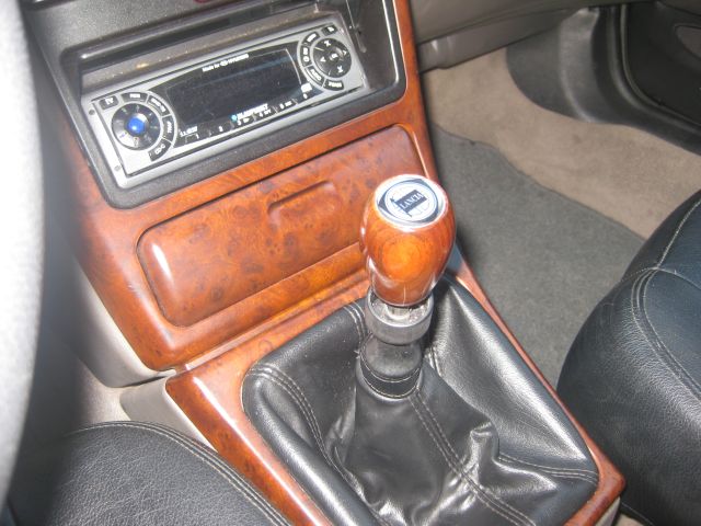 lancia1.jpg