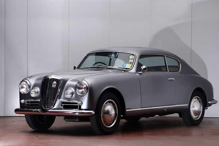 1954-lancia-aurelia_b20-99411343683527.jpg