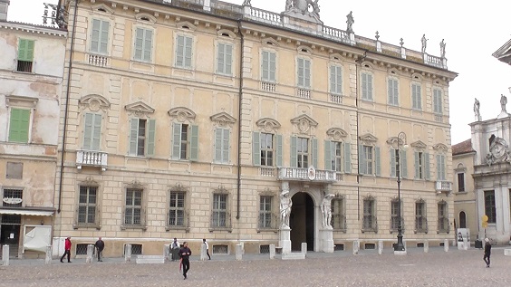 s1160006a.jpg
