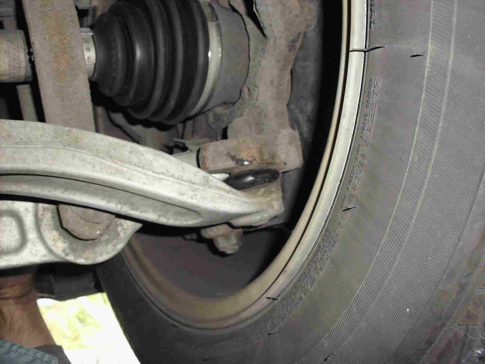 querlenker vorne unten rechts manschette (4) kl.jpg