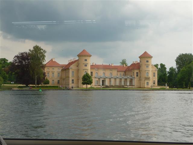 2. schloss rheinsberg.jpg
