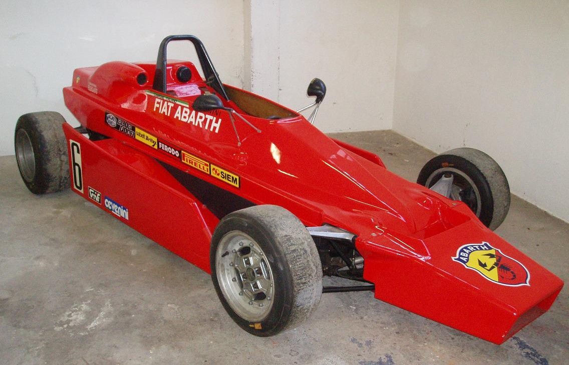 se033.jpg