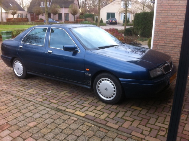 lancia 1.jpg