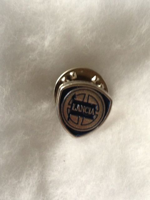 foto button  1999.jpg