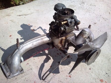 carburatore e collettore aspirazione.jpg