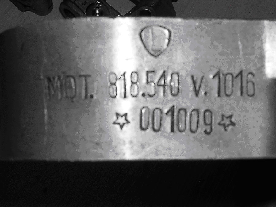 var 1016 001009 stamp sml.jpg