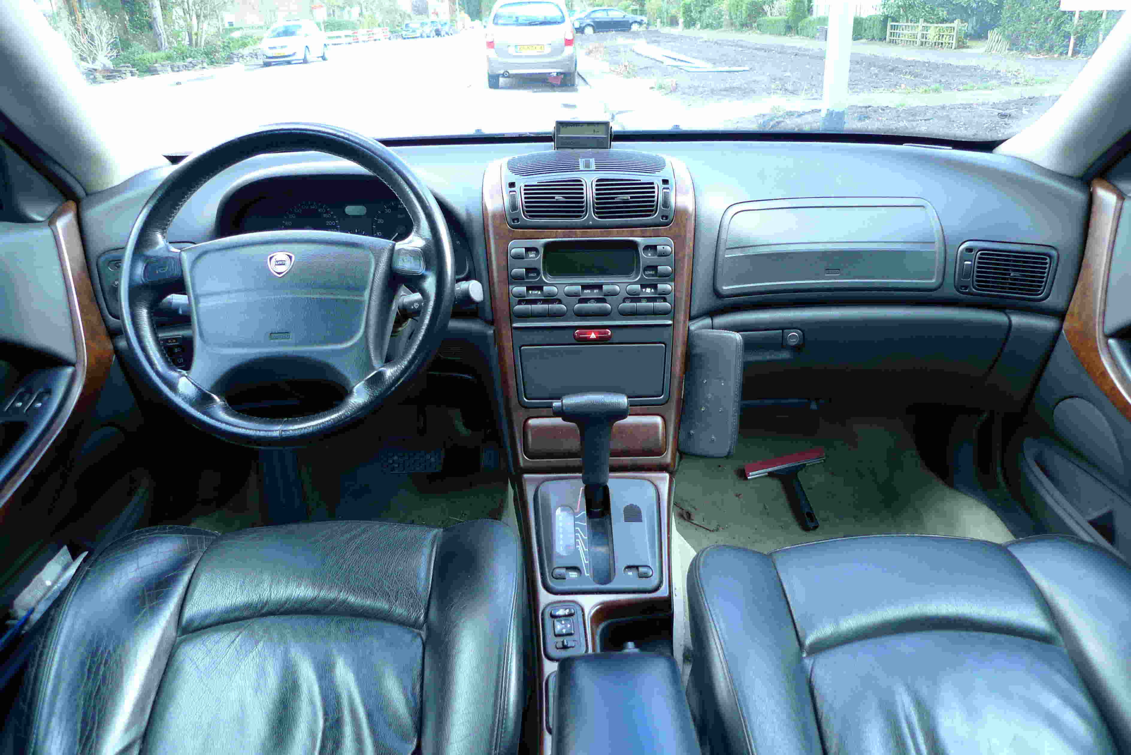 k coupe interieur.jpg