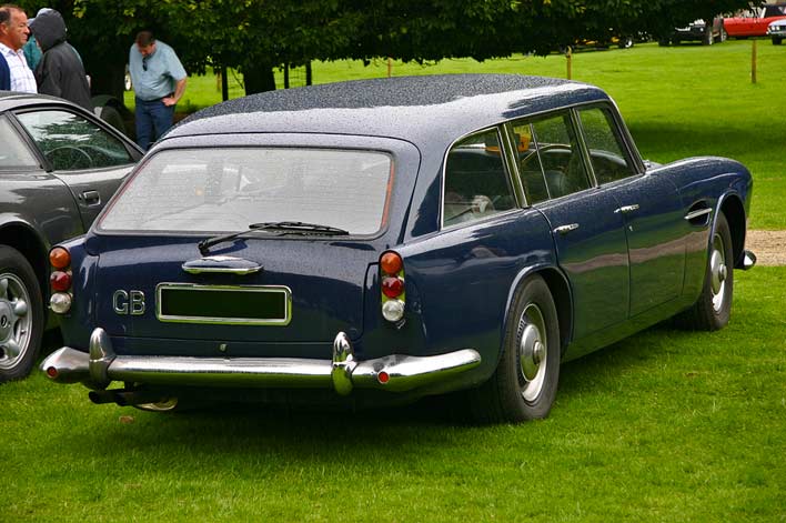 lagonda_rapide_shooting_brake_rear-copia.jpg