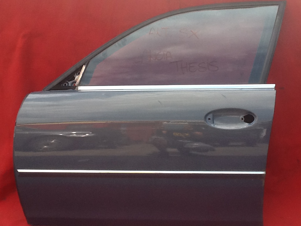 lancia thesis - porta .jpg