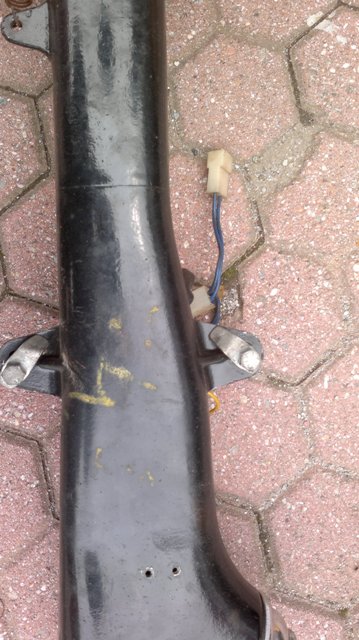 piantone sterzo 2° hf0.jpg