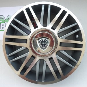 f208-kit-4-cerchi-da-15-x-lancia-y-musa-lybra-delta.jpg