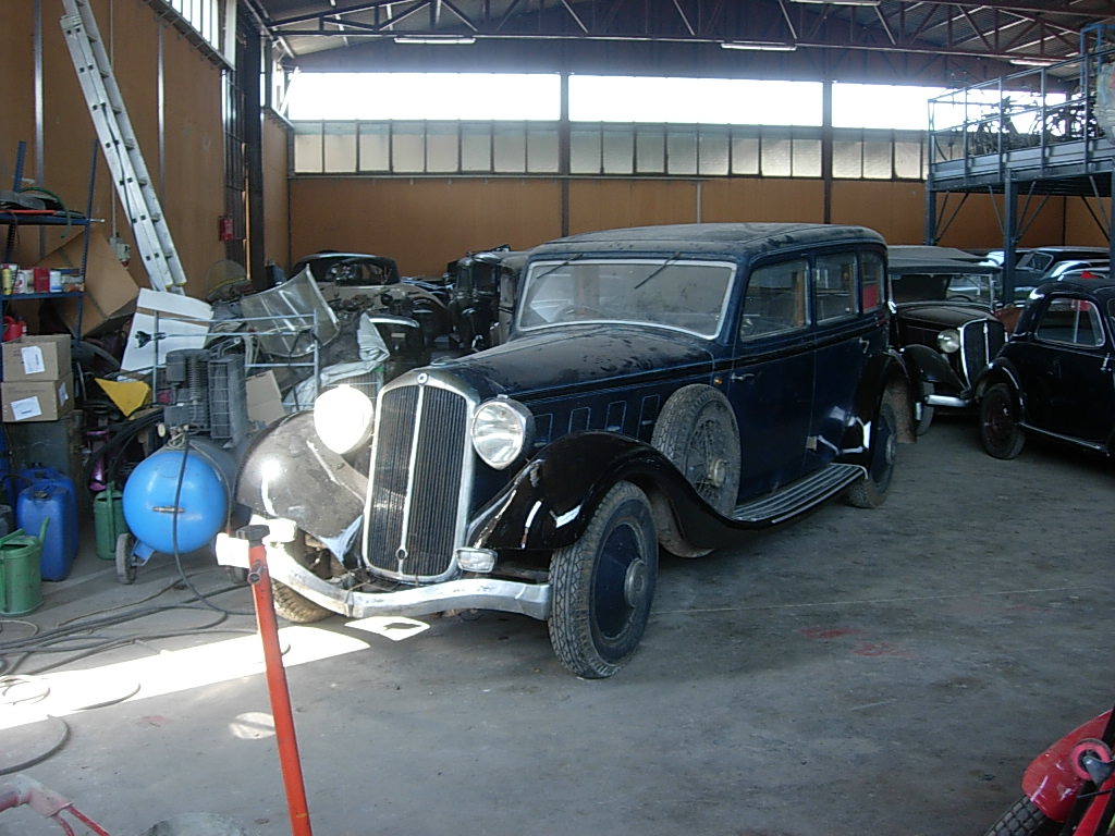 lancia dilambda limousine 1932 (10).jpg