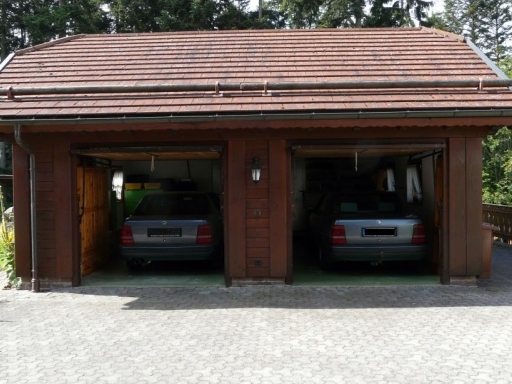 garage2s.jpg