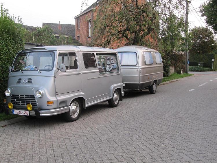 renault estafette en bourgeois na estafette we nijmegen sep 2014.jpg