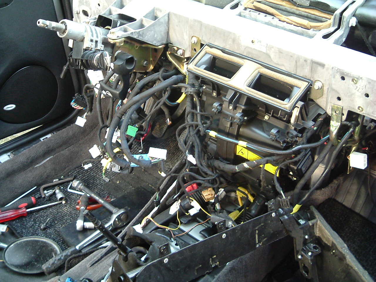2003_0111lybta0012.jpg