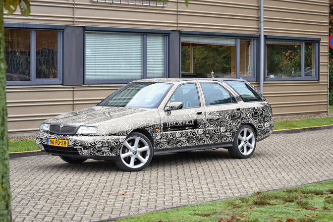 2 lancia test auto.jpg