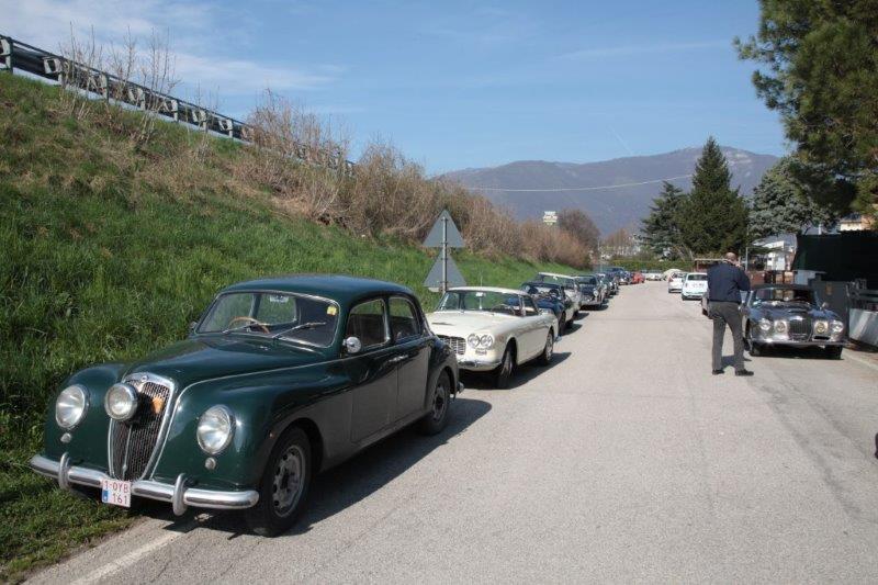 2 b22 1 in attesa.jpg