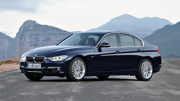 bmw_serie-3-berlina_66.jpg