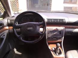 audi a 4.jpg