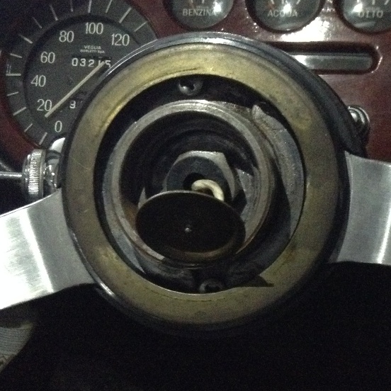 steering wheel.jpg