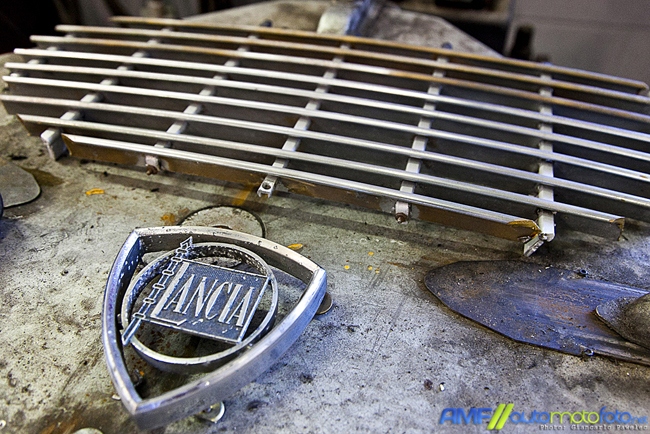 lancia-grille.jpg