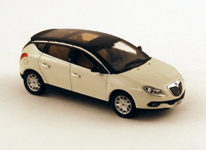 lancia delta 785010.jpg