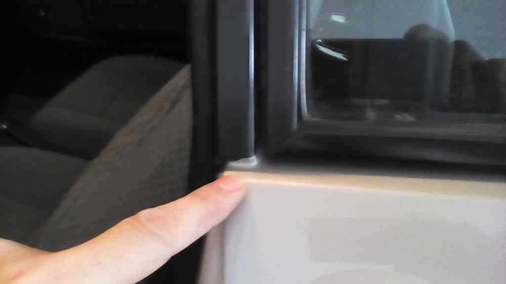 cornice plastica mancante.jpg