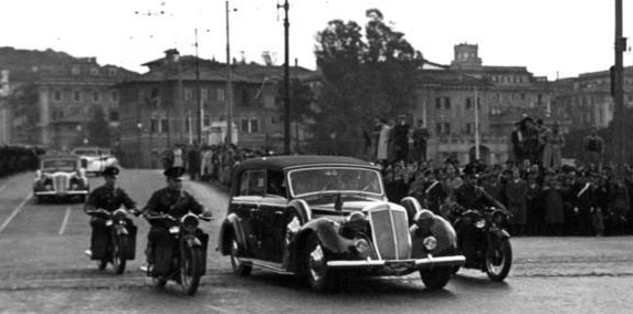 bundesarchiv_1940.jpg