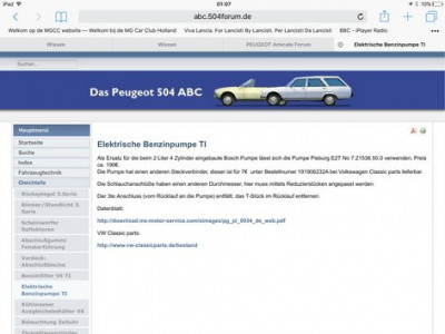 Peugeot 504 info Pierburg pompLR.jpg