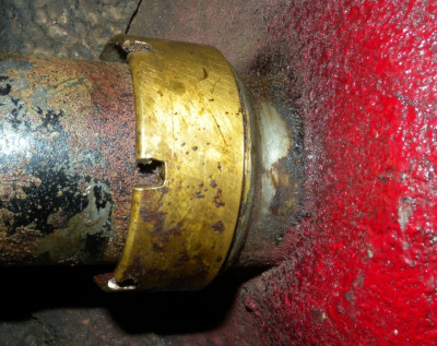 fix tuyau réserv essence comp.JPG