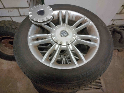 velgen ypsilon.jpg