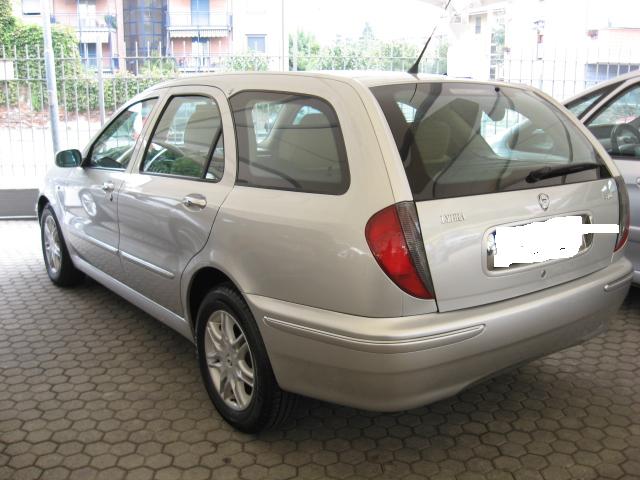 lancia lybra 017.jpg
