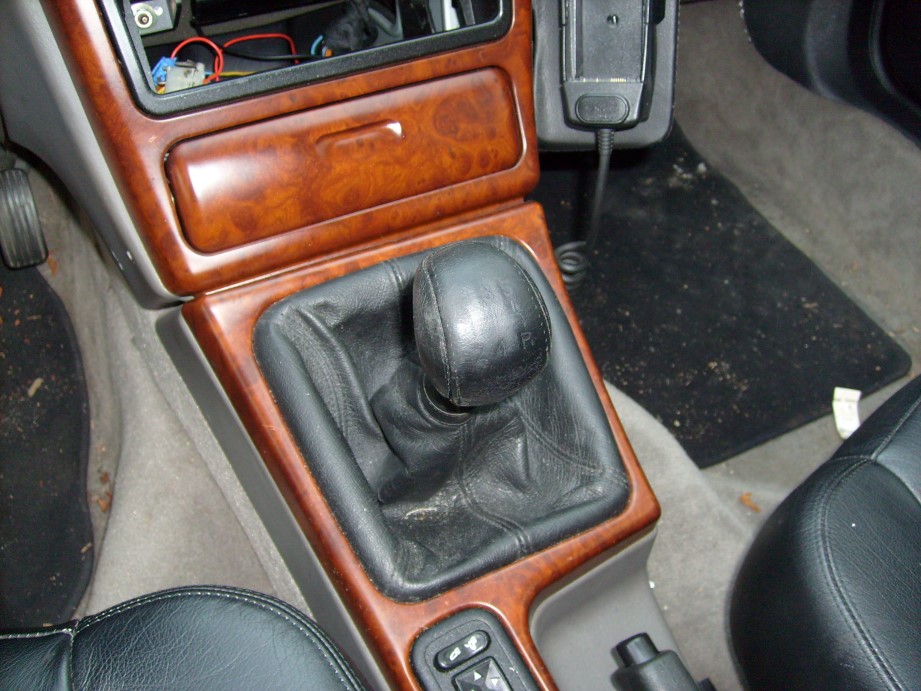 s7300414.jpg