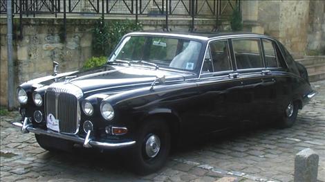 daimler_ds420-1968.jpeg