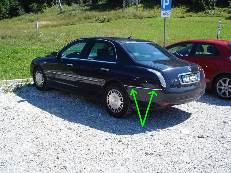 800px-lancia_thesis_2.jpg